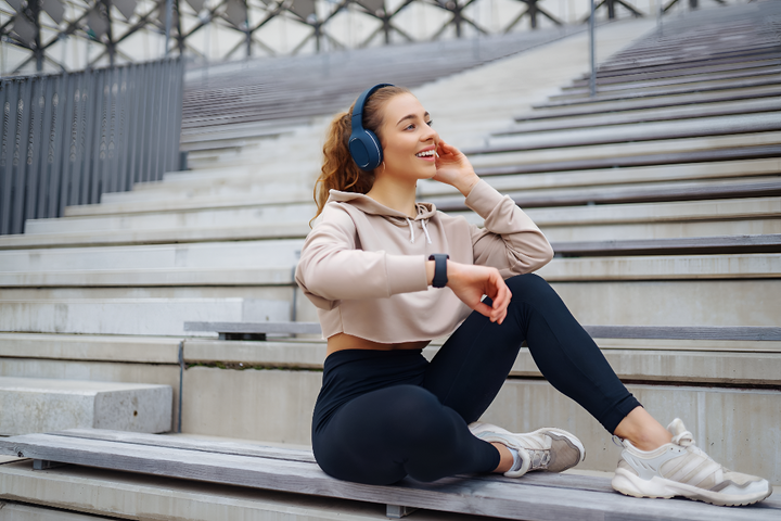 Benefits of Using Wireless Earbuds and Headphones